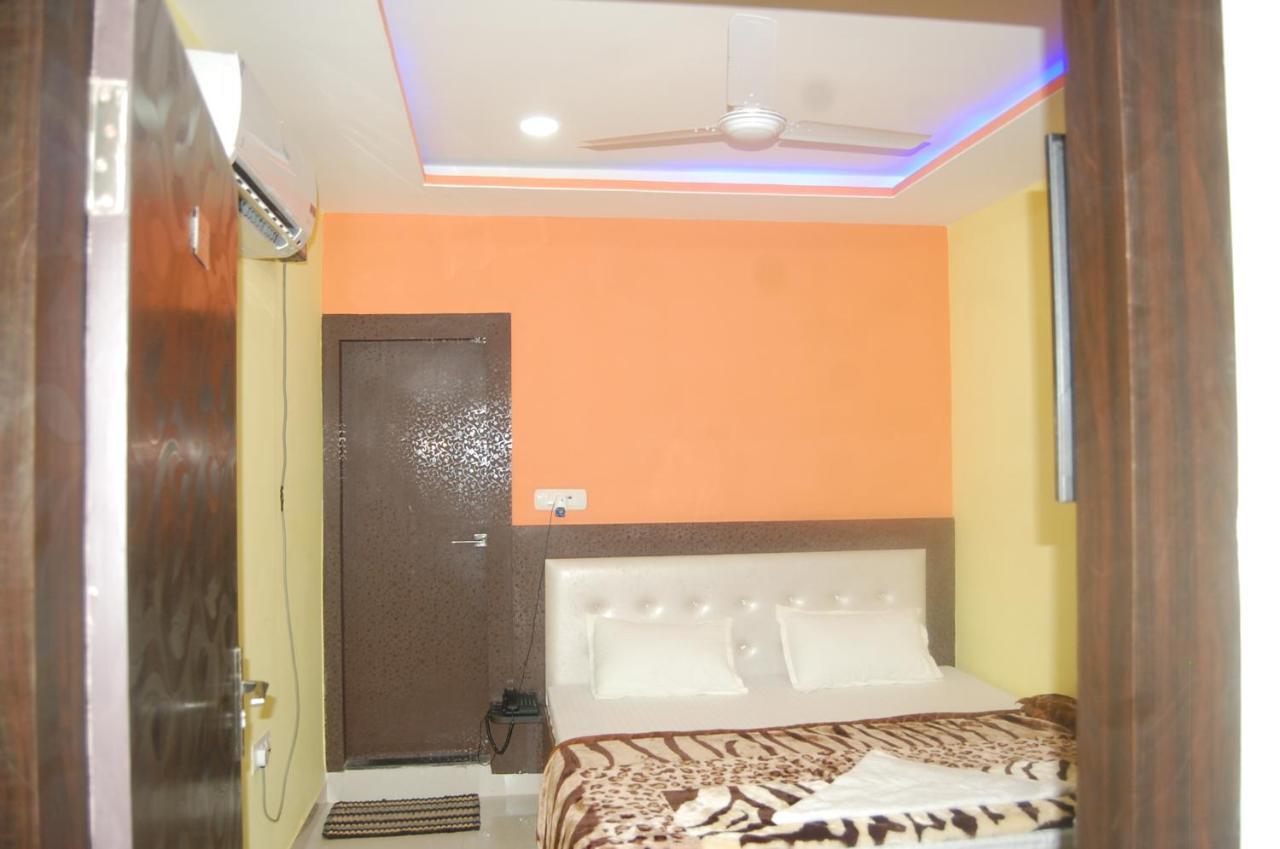 Utsav Residency