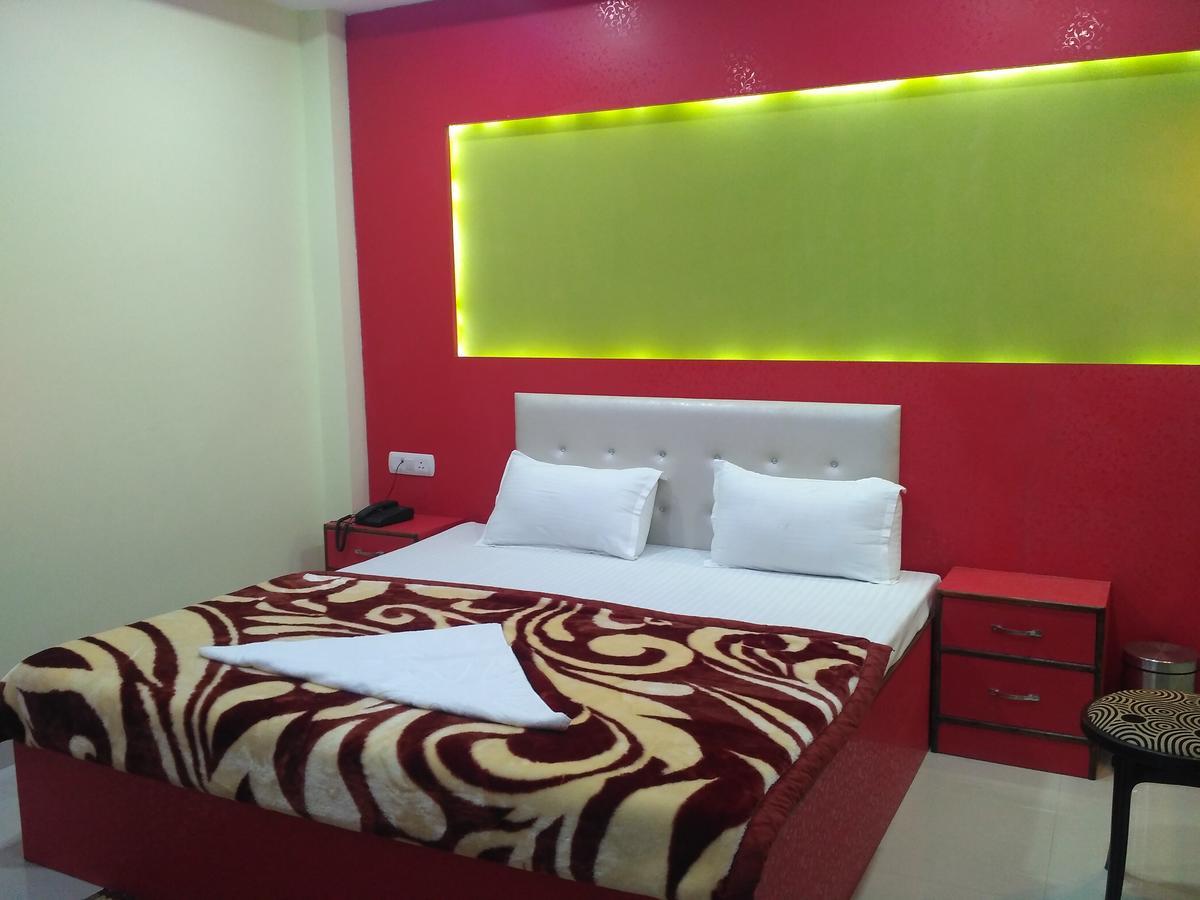 Utsav Residency 3*